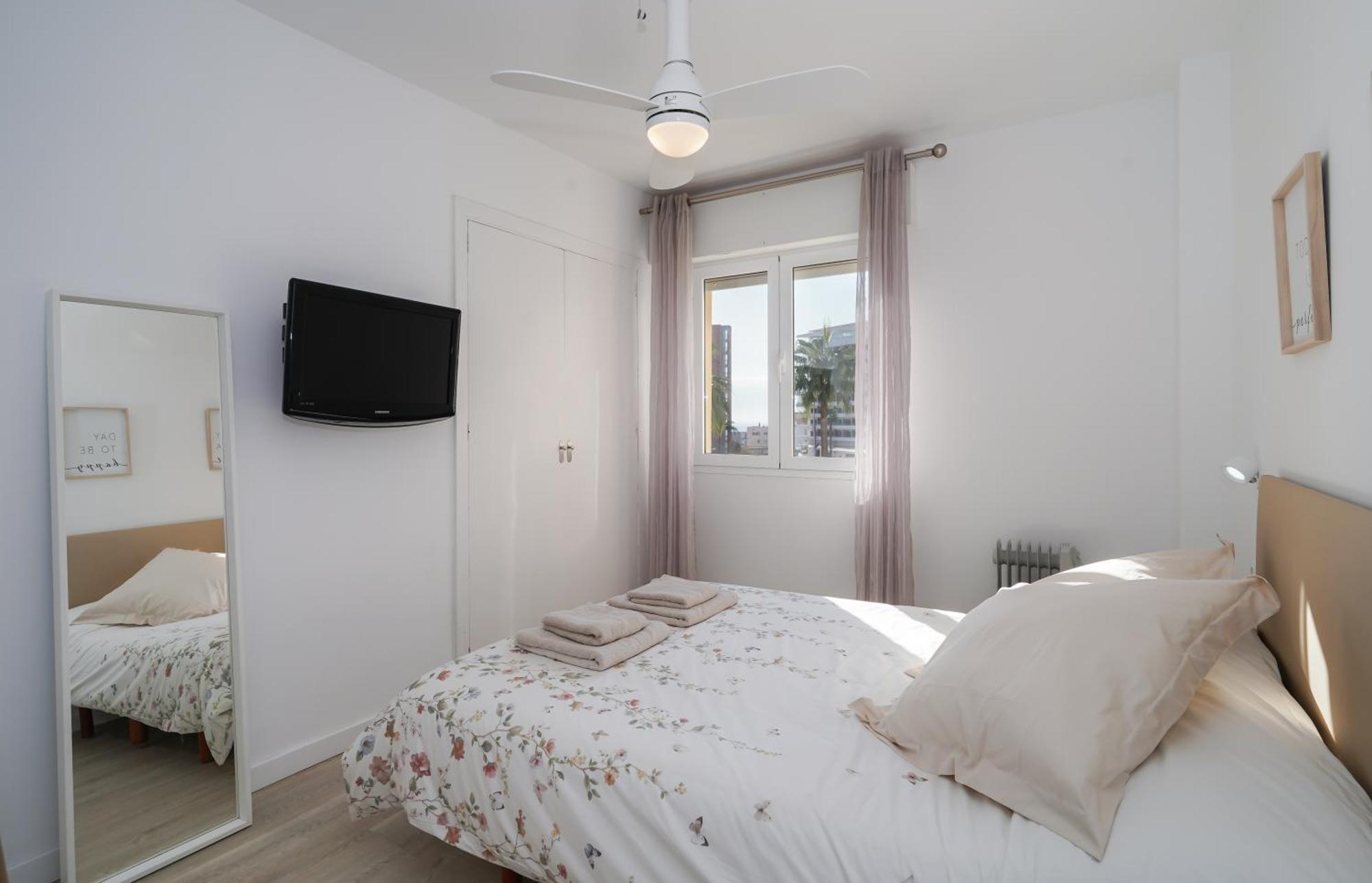 Nomad Malaga - Chic Apartament Center Τορρεμολίνος Εξωτερικό φωτογραφία
